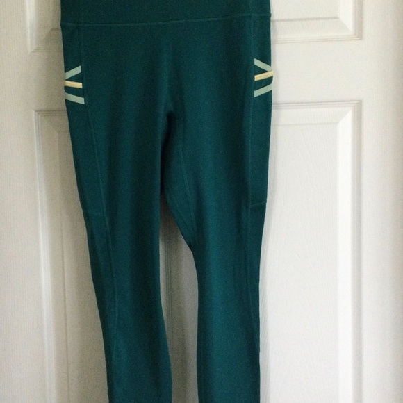 Fabletics Pants - Fabletics Motion 365 Leggings